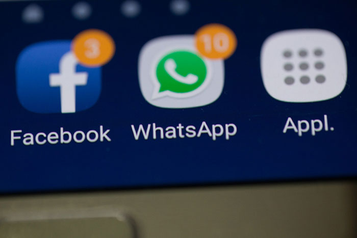 Facebook пытаются лишить WhatsApp и Instagram