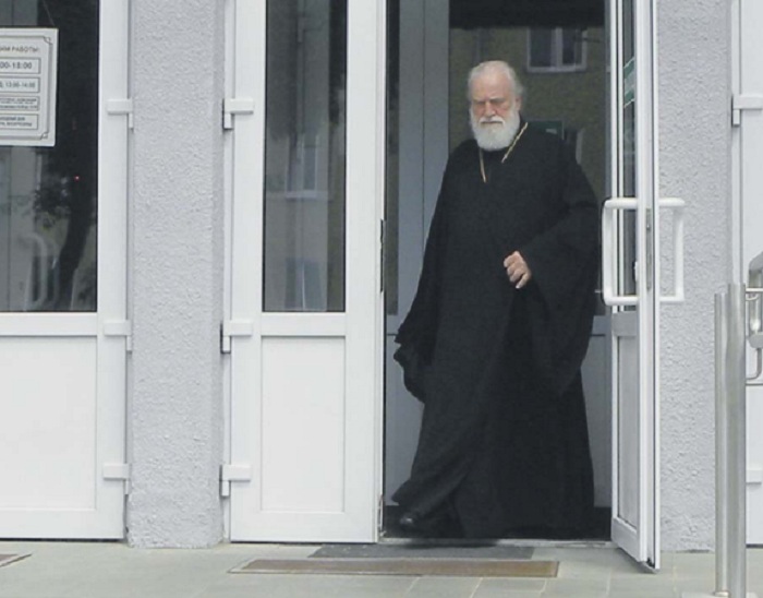 Белорусского экзарха вызвали в суд