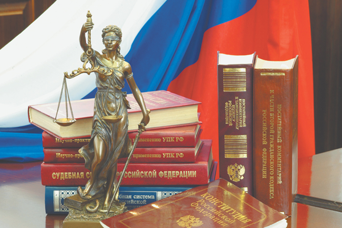 Суды часто путаются в законах