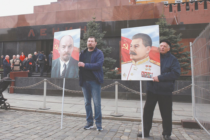 КПРФ ужесточает борьбу за былую советскую власть