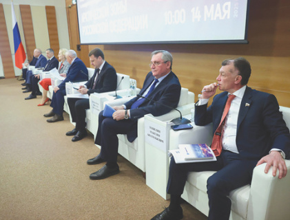 арктика, ресурсный потенциал, разведка новых нефтегазовых месторождений, крайний север, дальний восток перспективы