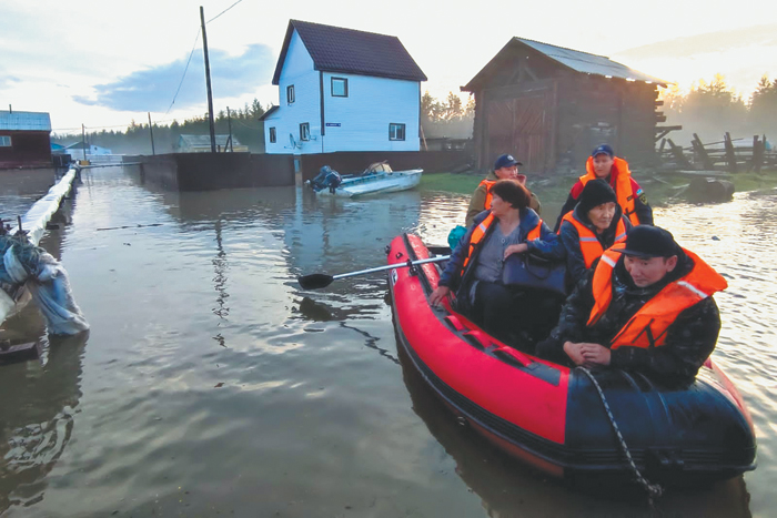 Потоп в Якутии. Сибирская стихия погрузила в воду целый город