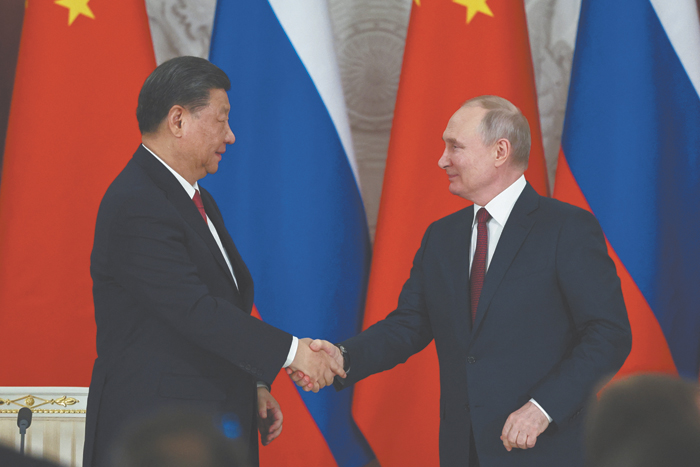 По Украине Россия может опереться только на Китай