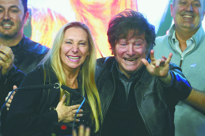 Президент Аргентины оказался в шаге от импичмента