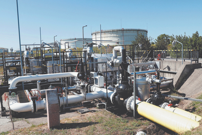 Киев отказал представителям Евросоюза в бесплатном показе «Дружбы»