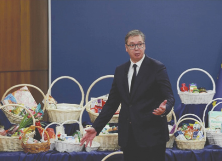 сербия, президент вучич, меры поддержки населения, массовые протесты, оппозиция, евроинтеграция