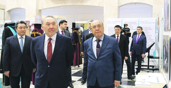 казахстан, назарбаев, мгу, садовничий, путин, еаэс