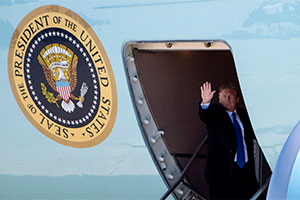 франция, международный женский день, трамп, военные базы, алжир, выборы, финляндия, кабмин