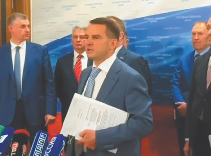 политика, партия лдпр, слуцкий, нилов, старая гвардия жириновского