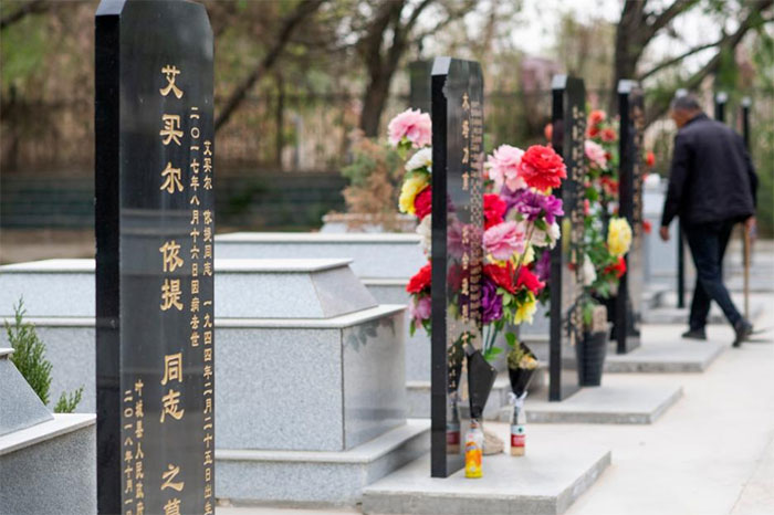 В КНР протесты против кремации вылились в протесты против Компартии