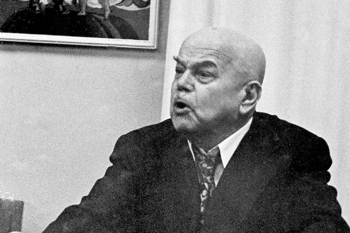 Бурлила старая «Юность»