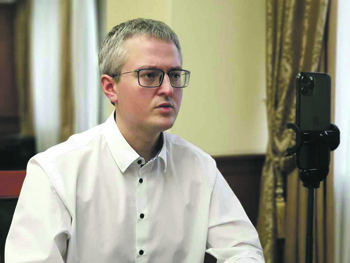 регионы, губернаторские выборы, избирательные кампании, политтехнологии