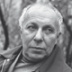 Мыл на кухне разную посуду