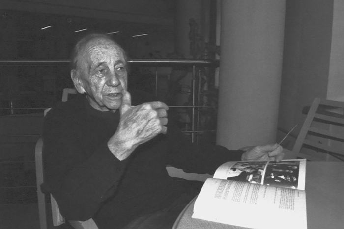 Математик, художник, певица и другие подпольщики