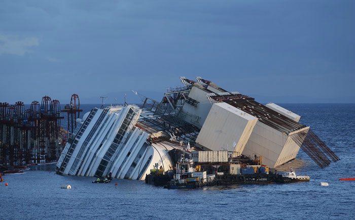 Италия, лайнер, Costa Concordia