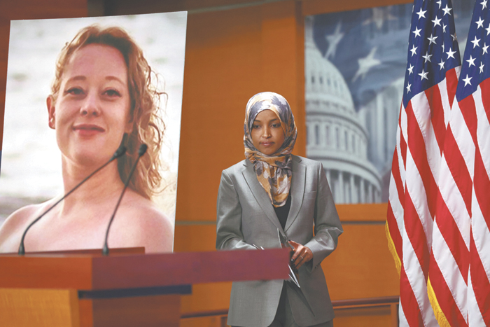 Впервые убежища в США лишают граждан страны, в которой идет война