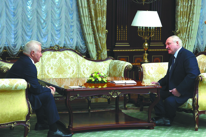 Лукашенко объяснился по поводу Украины