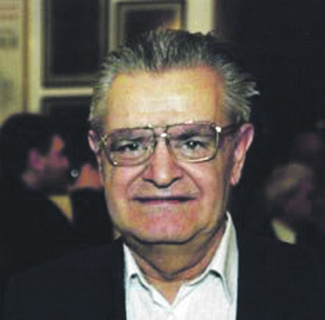 премия, поэзия, фазиль искандер, кино, сценарий, пен-клуб, иллюстрации, лев толстой, «война и мир»