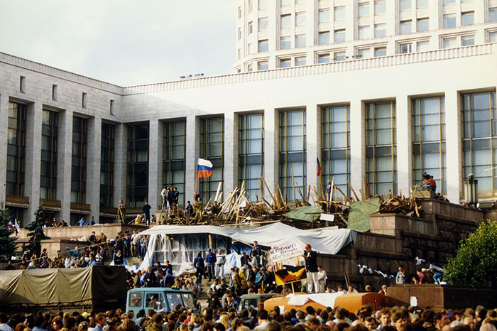 Успешная революция августа 1991 года