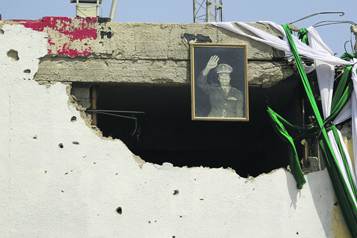 Почему ливийцев охватила ностальгия по Каддафи 