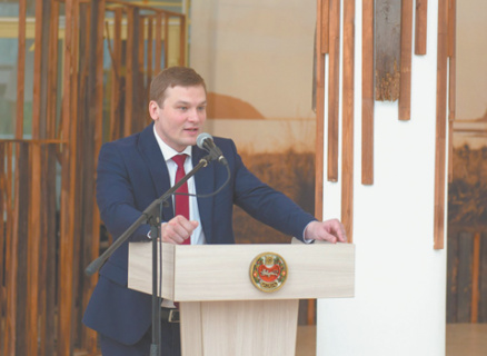 хакасия, коновалов, отчет перед вс, политический конфликт, вариант реформы мсу, местной самоуправление, муниципальная реформа