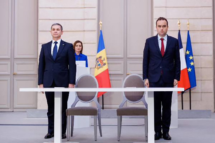 Молдавские солдаты могут встать под флаг Франции в Украине