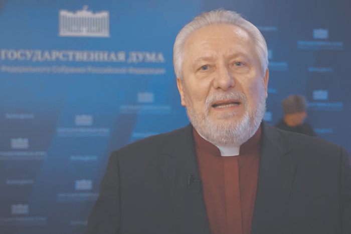 Десатанизация обернулась охотой на ведьм