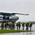 Десантникам не хватило самолетов для прыжков с парашютом Десантникам не хватило самолетов для прыжков с парашютом