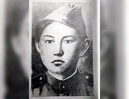 Наши боевые подруги