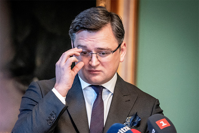Киев намерен вести переговоры только с Москвой 