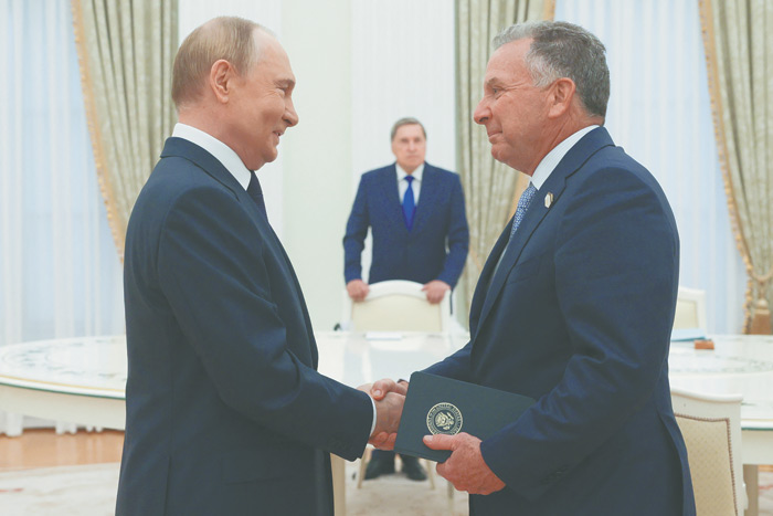 Россия и США занялись сигнальной дипломатией