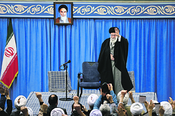 иран, авиакатастрофа, протест, аятолла хаменеи