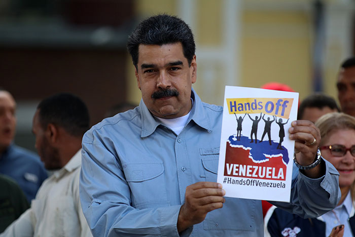 План США по смене власти в Венесуэле буксует