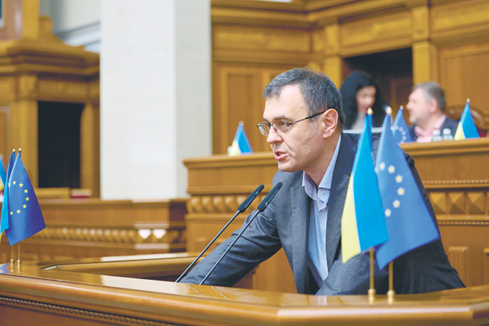 МВФ фактически потребовал от Украины вечного военного сбора