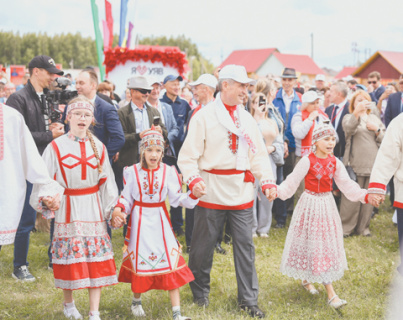 регионы, губернаторские выборы, выдвижение кандидатов, участие партий, отказы, экспертное мнение