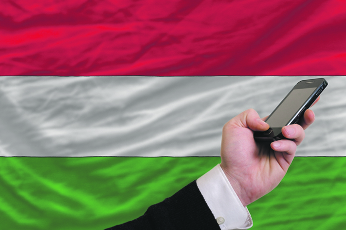 Виктора Орбана заподозрили во взломе чужих телефонов