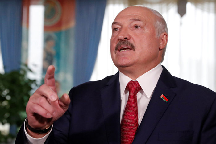 У Лукашенко отбирают чемпионат мира по хоккею