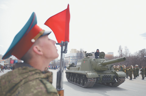 Развитие средств вооруженной борьбы 