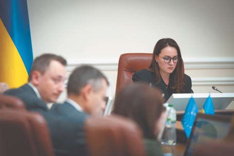 Раду не устроила отставка из-за коррупции всего лишь одного министра 