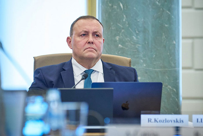 Латвия призвала ЕС прекратить выдачу шенгенских виз россиянам...