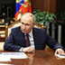 Президенту рапортуют об успехах в производстве вина и оружия...
