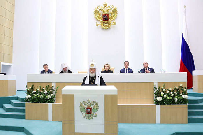 Патриарх Кирилл дал отпор мракобесию