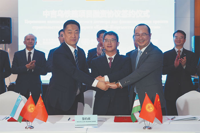 Киргизия станет транспортным хабом для Китая и России