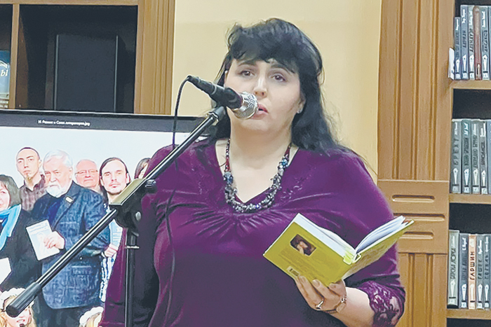 Мальвина всегда рядом