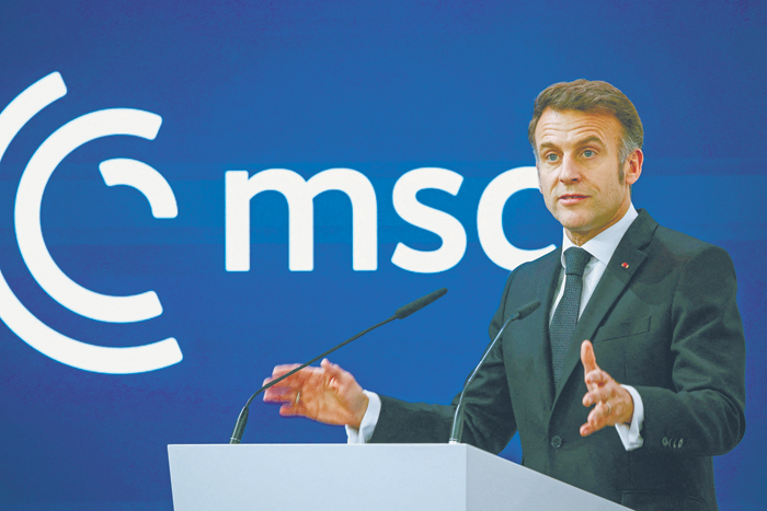 Идея ядерного сдерживания овладевает Европой