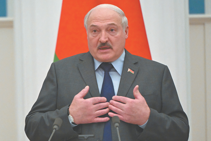 Лукашенко получил у России добро на все