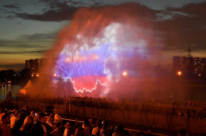 москва, фейерверки, фестиваль, ростех