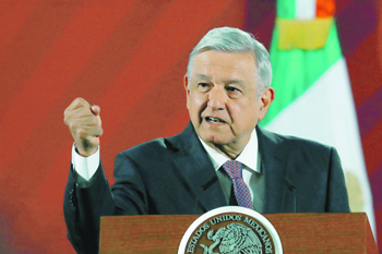 В Мексике президент и наркомафия играют в Робин Гудов