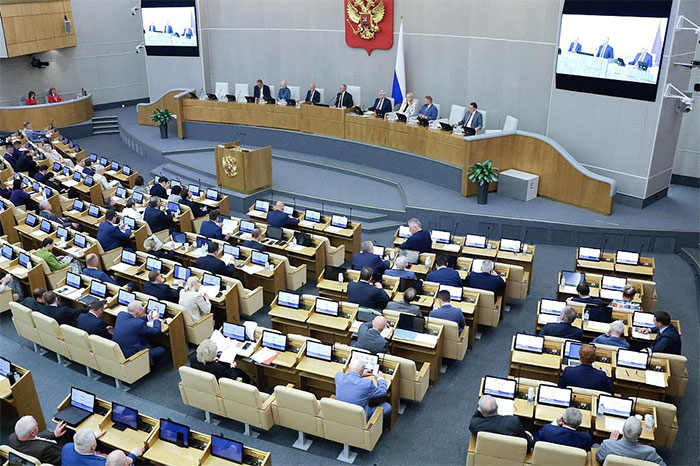 Депутаты решили делать людям добро