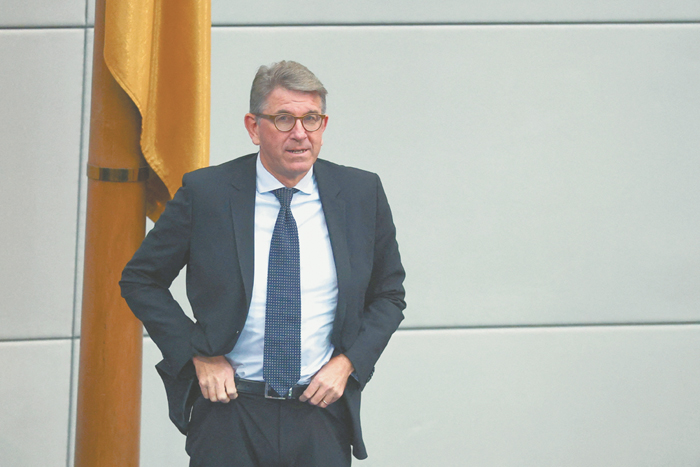 Репутация Мерца поставлена под сомнение